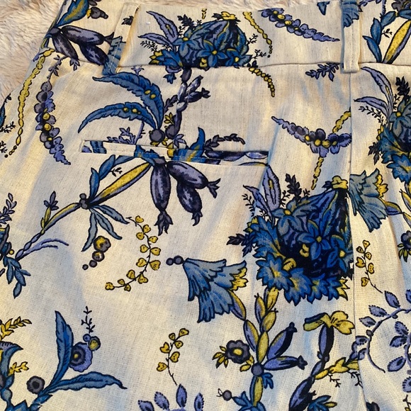 Loft shorts, size 8, cream with blue and yellow flower design. Pockets in front. - Picture 6 of 6